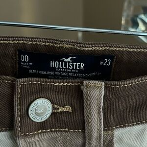 Hollister shorts in brown/clean block pattern size 00
